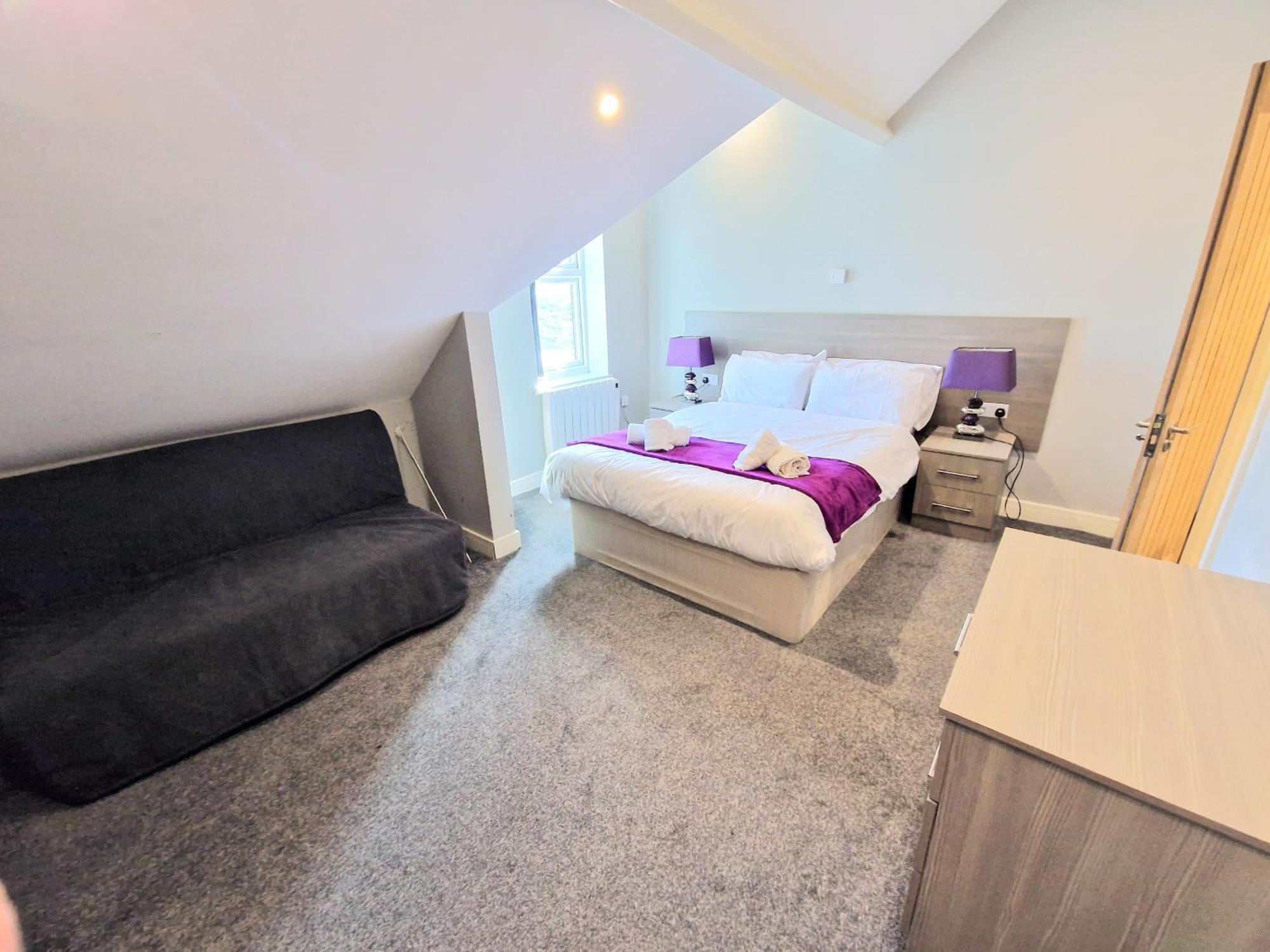 Central Reading Modern 3Br Flat - Walk To Station And High Street Eksteriør billede